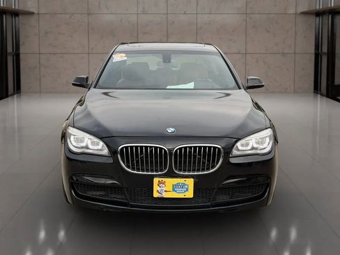 Used 2014 BMW 740Li image 3