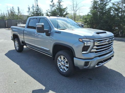 New 2026 Chevrolet Silverado 3500 High Country w/ High Country Premium Package AWD/4WD image 3