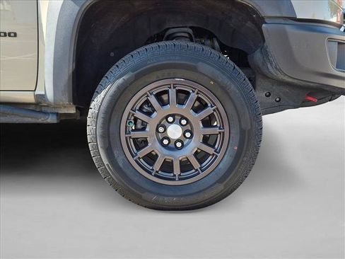 Used 2021 Chevrolet Colorado ZR2 w/ Colorado ZR2 Bison Edition AWD/4WD image 22