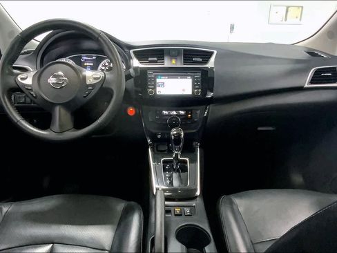 Used 2018 Nissan Sentra SL image 9