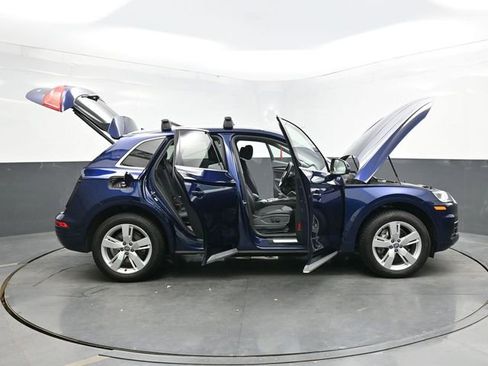 Used 2019 Audi Q5 2.0T Premium Plus w/ Premium Plus Package image 8