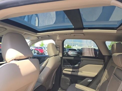 Certified 2023 Lincoln Corsair AWD w/ Equipment Group 101A image 5