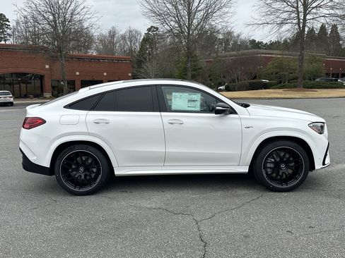 New 2026 Mercedes-Benz GLE 53 AMG 4MATIC Coupe image 9