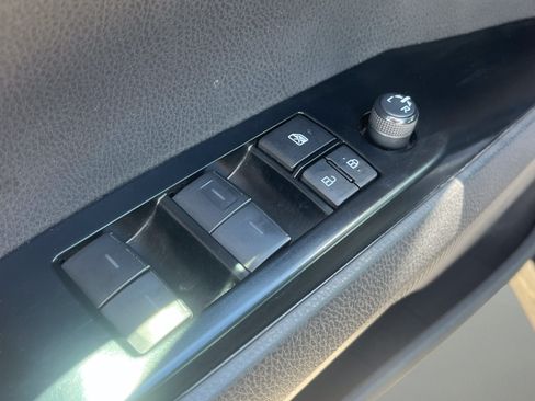 Used 2025 Toyota Camry LE FWD image 13