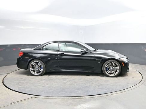 Used 2016 BMW M4 Convertible image 10