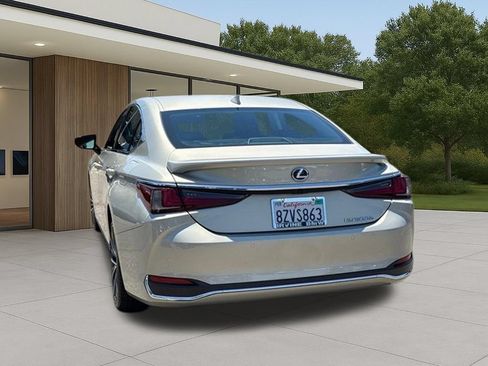 Used 2022 Lexus ES 300h w/ Premium Package FWD image 11