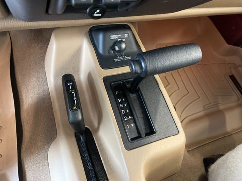 Used 2002 Jeep Wrangler Sahara image 22