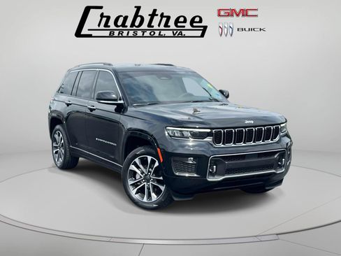 Used 2023 Jeep Grand Cherokee Overland AWD/4WD image 1