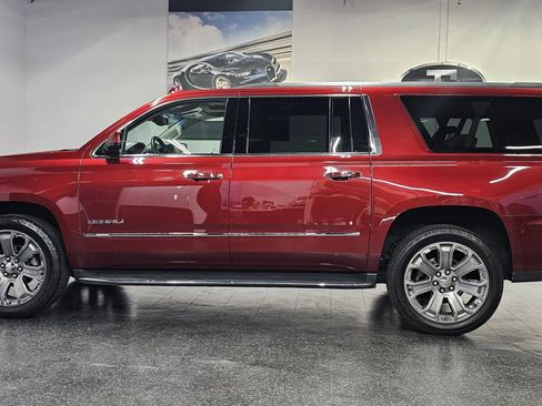 Used 2016 GMC Yukon XL Denali w/ Open Road Package RWD image 11