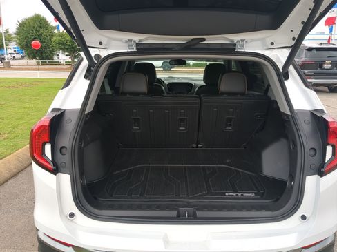 Used 2024 GMC Terrain AT4 w/ Infotainment Package II AWD/4WD image 23