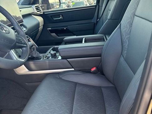 Used 2025 Toyota Tundra Limited w/ TRD Off-Road Package AWD/4WD image 7