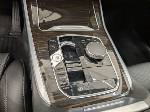 Used 2024 BMW X5 xDrive40i w/ Premium Package image 25