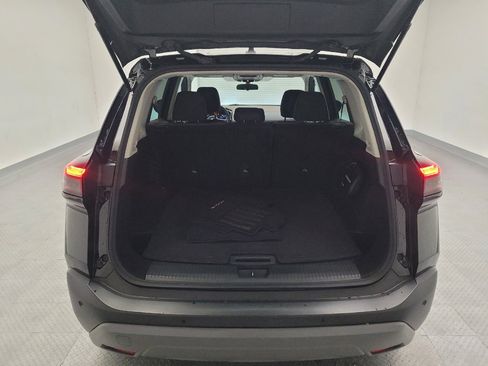 Used 2022 Nissan Rogue S FWD image 29