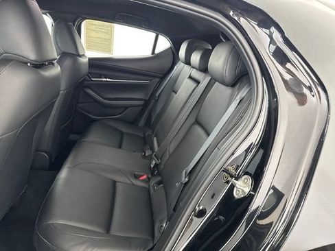 Certified 2025 MAZDA MAZDA3 s Sport FWD image 24