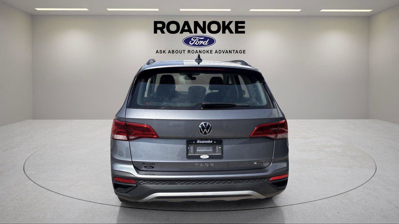 Used 2024 Volkswagen Taos S AWD/4WD image 8
