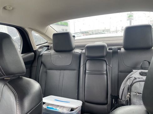 Used 2012 Ford Focus Titanium image 23