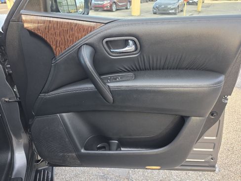 Used 2019 Nissan Armada SL w/ Premium Package image 32