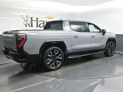 Used 2024 GMC Sierra EV Denali image 48