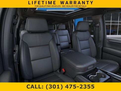 New 2026 Chevrolet Suburban RST AWD/4WD image 16