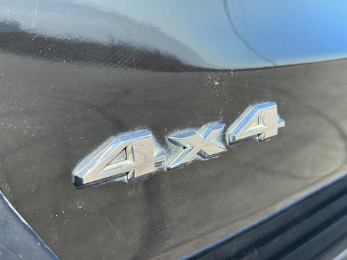 Used 2019 Jeep Grand Cherokee Limited image 19