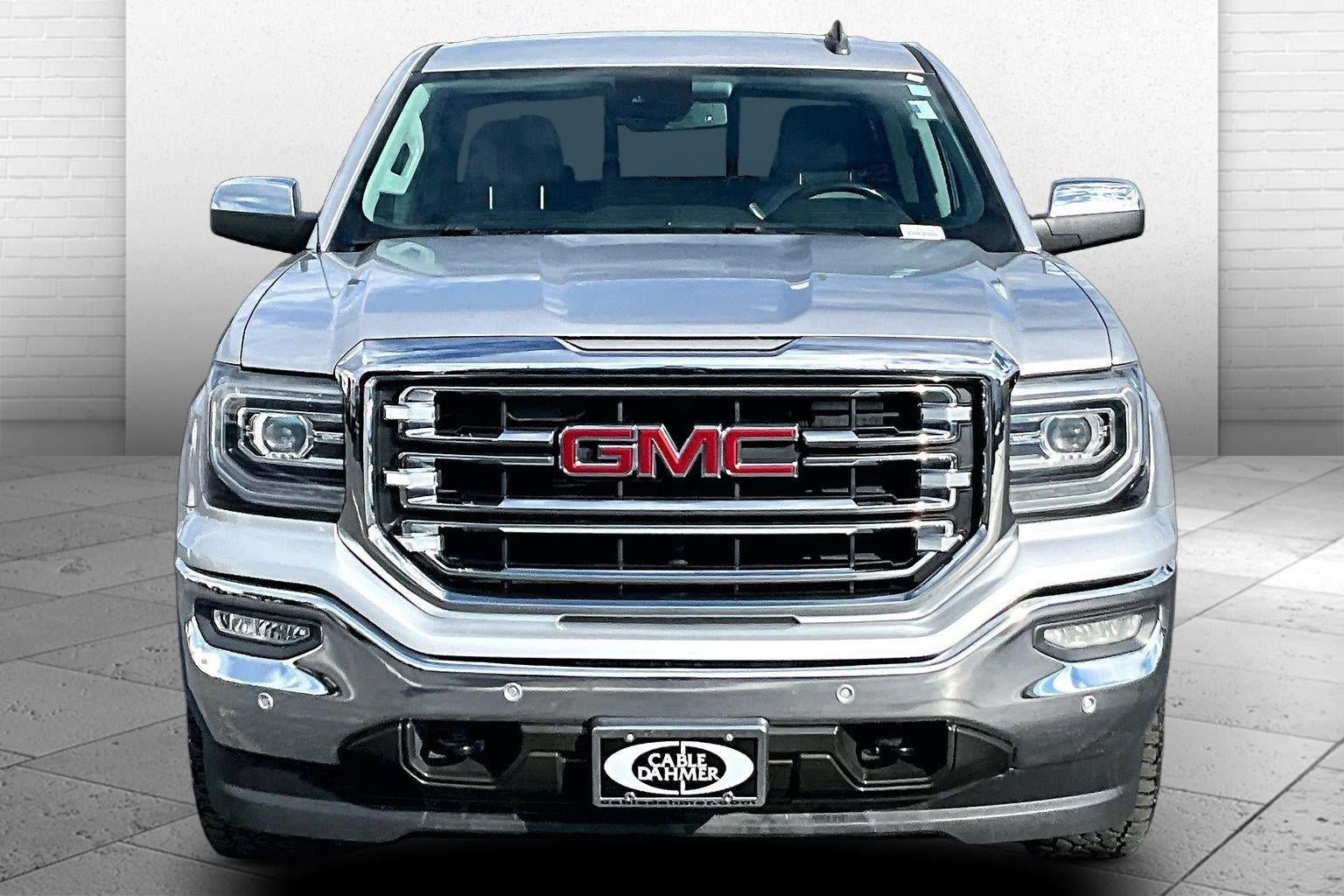 Used 2018 GMC Sierra 1500 SLT AWD/4WD image 2
