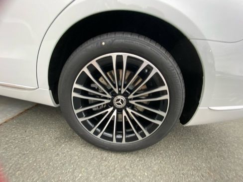 New 2026 Mercedes-Benz S 580 4MATIC Sedan image 22