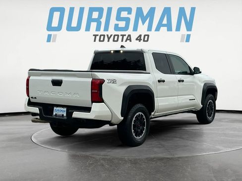 Certified 2024 Toyota Tacoma TRD Off-Road image 8