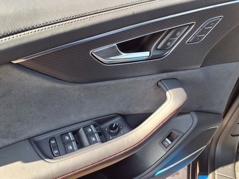 New 2026 Audi Q8 Prestige image 13