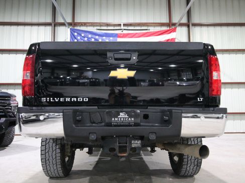Used 2014 Chevrolet Silverado 2500 LT w/ Texas Edition AWD/4WD image 9