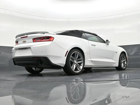 Used 2017 Chevrolet Camaro LT image 26