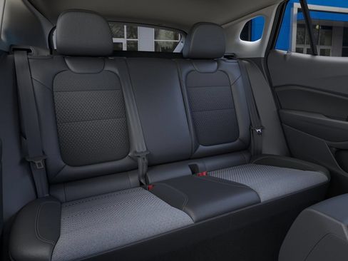 New 2026 Chevrolet Trax LT w/ Driver Confidence Package FWD image 25