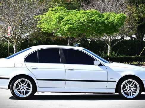 Used 2003 BMW 530i 530i 4dr Sedan image 9