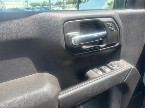 Used 2024 Chevrolet Silverado 1500 Custom w/ Turbomax Blackout Package RWD image 17