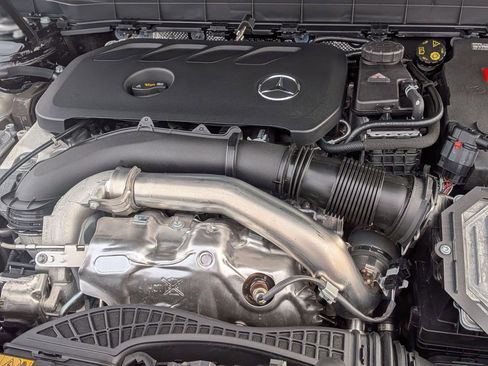 Certified 2025 Mercedes-Benz GLB 250 GLB 250 image 39