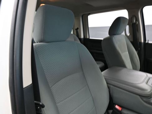 Used 2018 RAM 3500 Tradesman w/ Chrome Appearance Group image 36