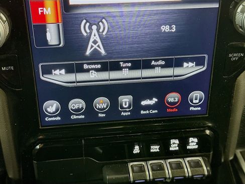 Used 2021 RAM 1500 Big Horn AWD/4WD image 17