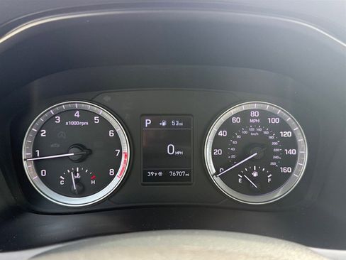 Used 2018 Hyundai Sonata SE image 17