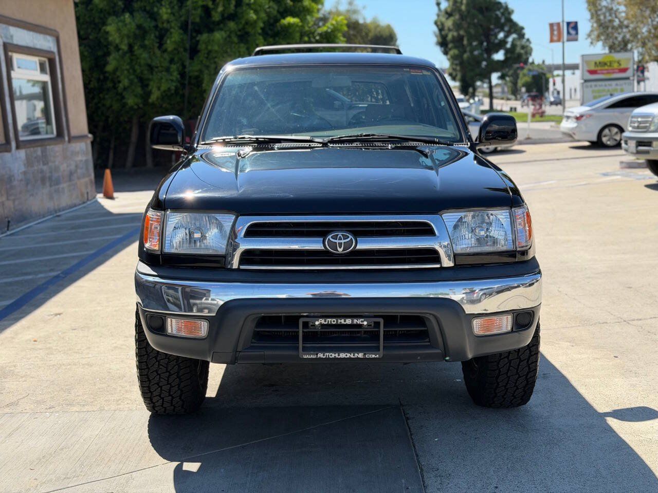 Used 2000 Toyota 4Runner 2WD w/ Upgrade Value Pkg 1 image 3