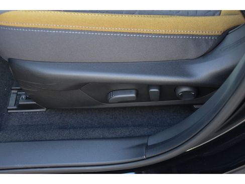 New 2026 Subaru Crosstrek 2.5i Sport AWD/4WD image 31