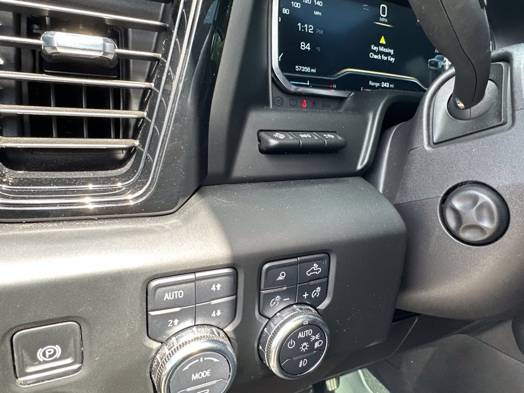 Used 2024 GMC Sierra 1500 AT4 w/ Technology Package AWD/4WD image 23