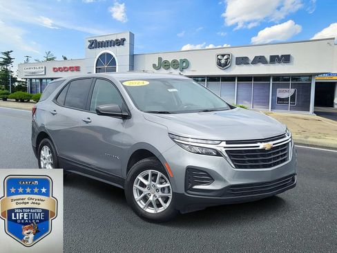 Used 2024 Chevrolet Equinox LS w/ LS Convenience Package FWD image 1