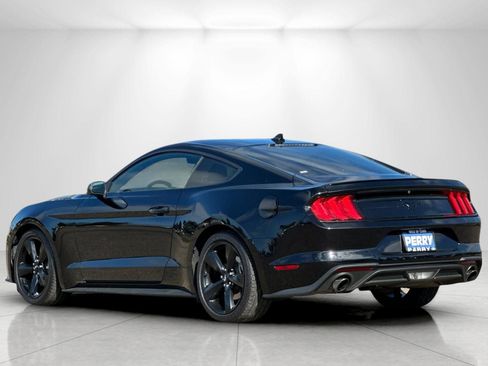 Used 2021 Ford Mustang Coupe w/ Black Accent Package RWD image 5
