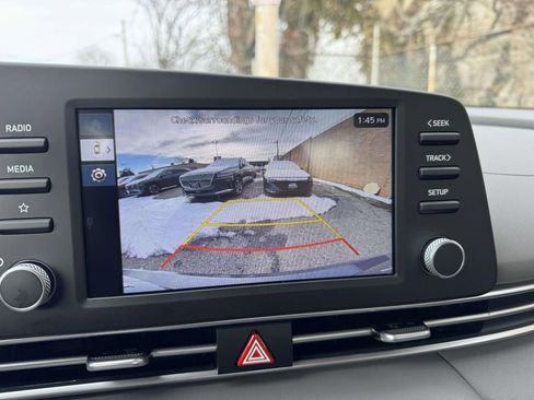 Certified 2025 Hyundai Elantra Sport image 25