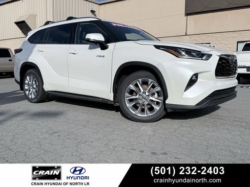 Used 2021 Toyota Highlander Limited image 1