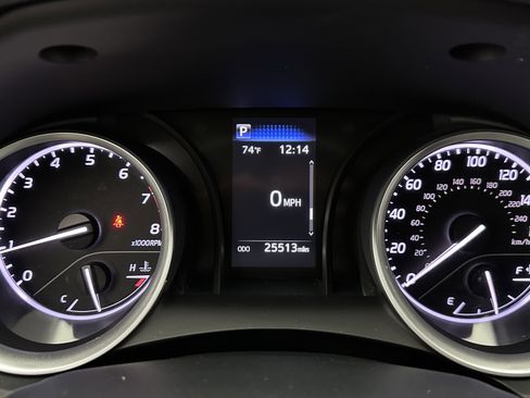 Used 2023 Toyota Camry LE image 18