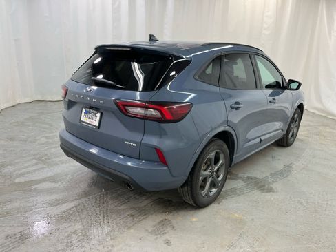 Used 2024 Ford Escape ST-Line image 5