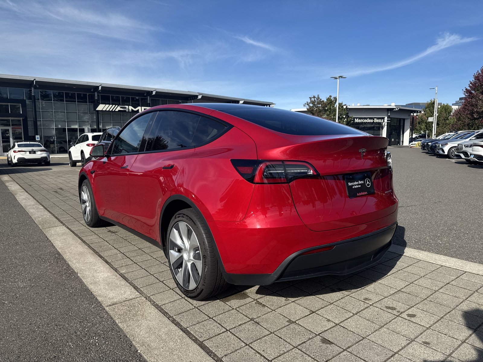 Used 2023 Tesla Model Y Long Range AWD/4WD image 7