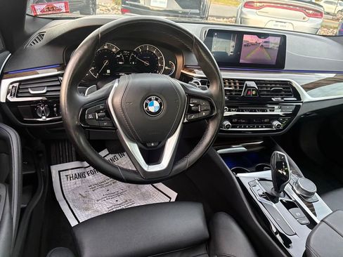 Used 2019 BMW 530i xDrive AWD/4WD image 25