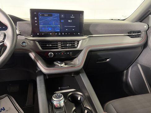 Used 2025 Ford Explorer ST-Line w/ ST-Line Street Pack image 25