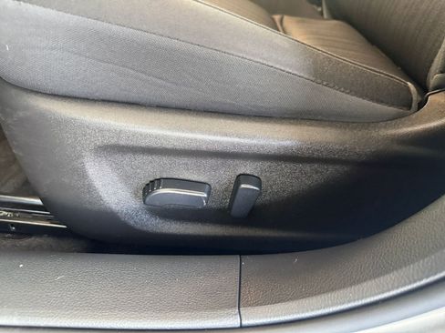 Used 2024 Nissan Altima 2.5 SV image 23